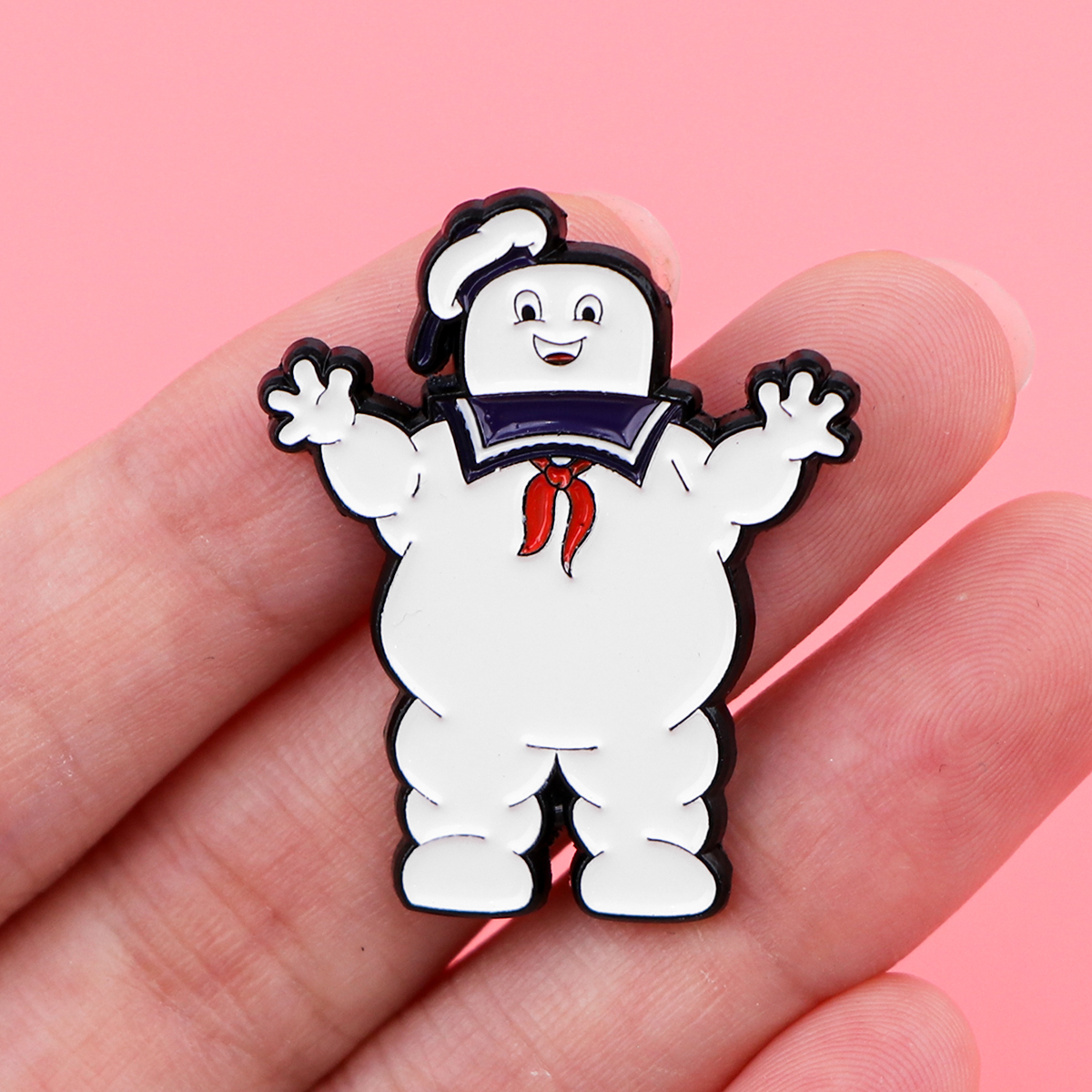 Vintage Movie Enamel Lapel Pin - Embroidery Illustration avaliação e preço