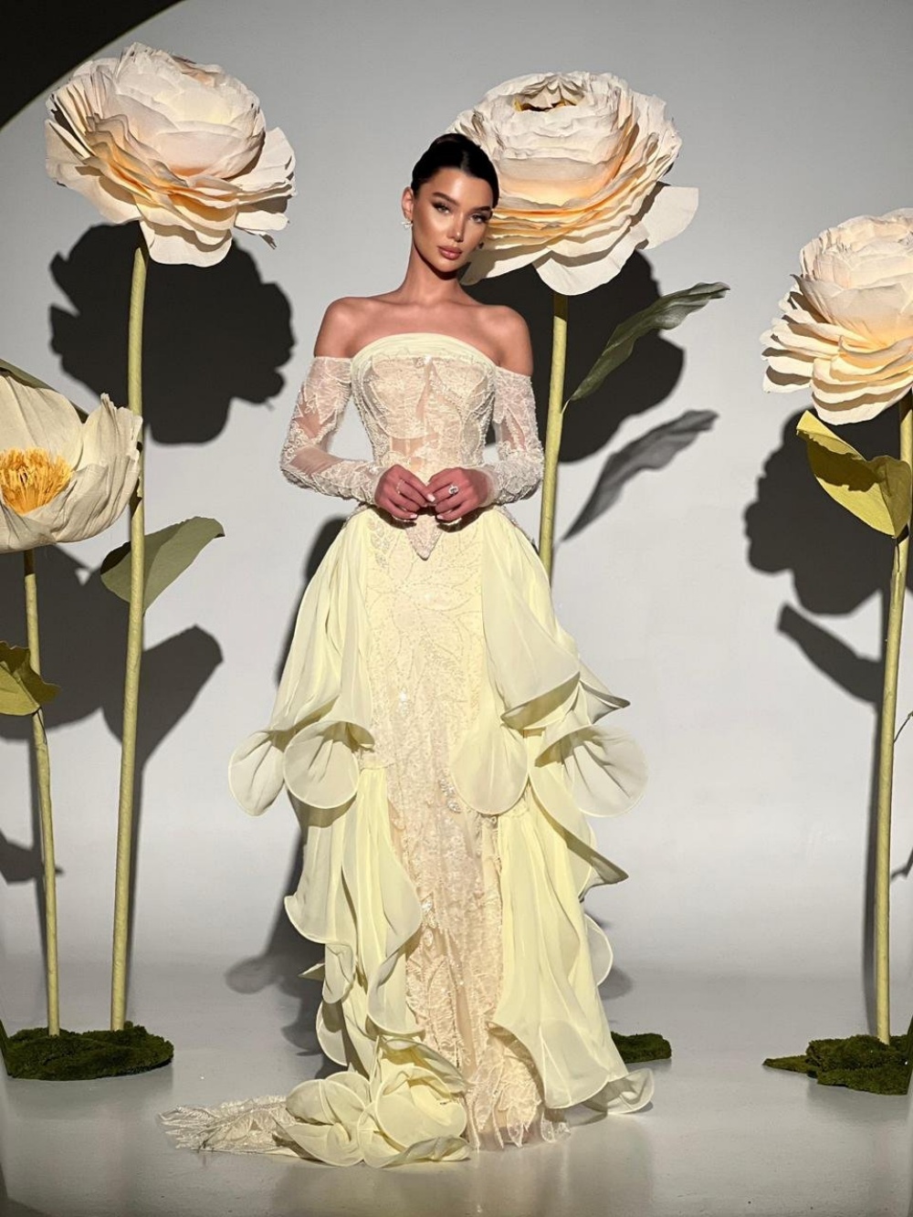 Exquisite Butter Yellow Prom D - Embroidery Yellow Dress avaliação e preço