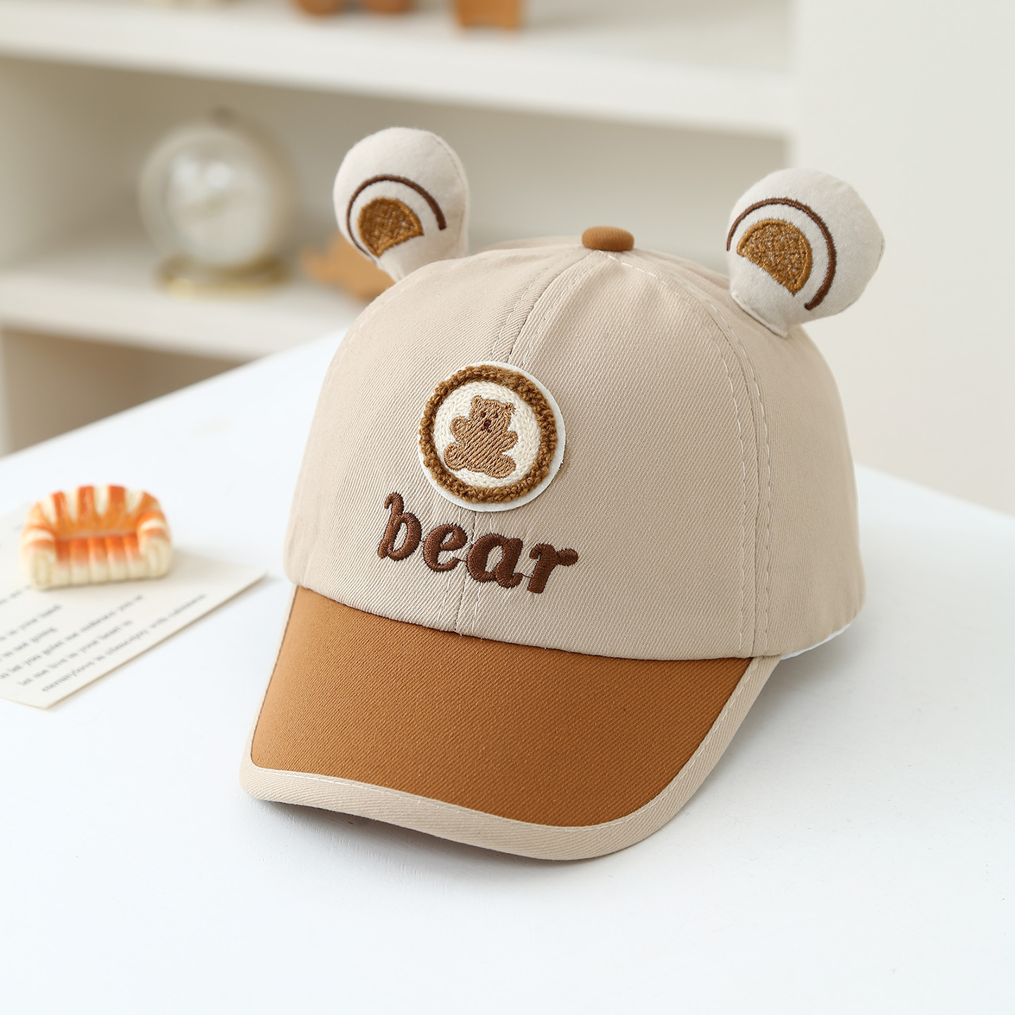 A cute children's baseball cap - Embroidery Hat Machine avaliação e preço