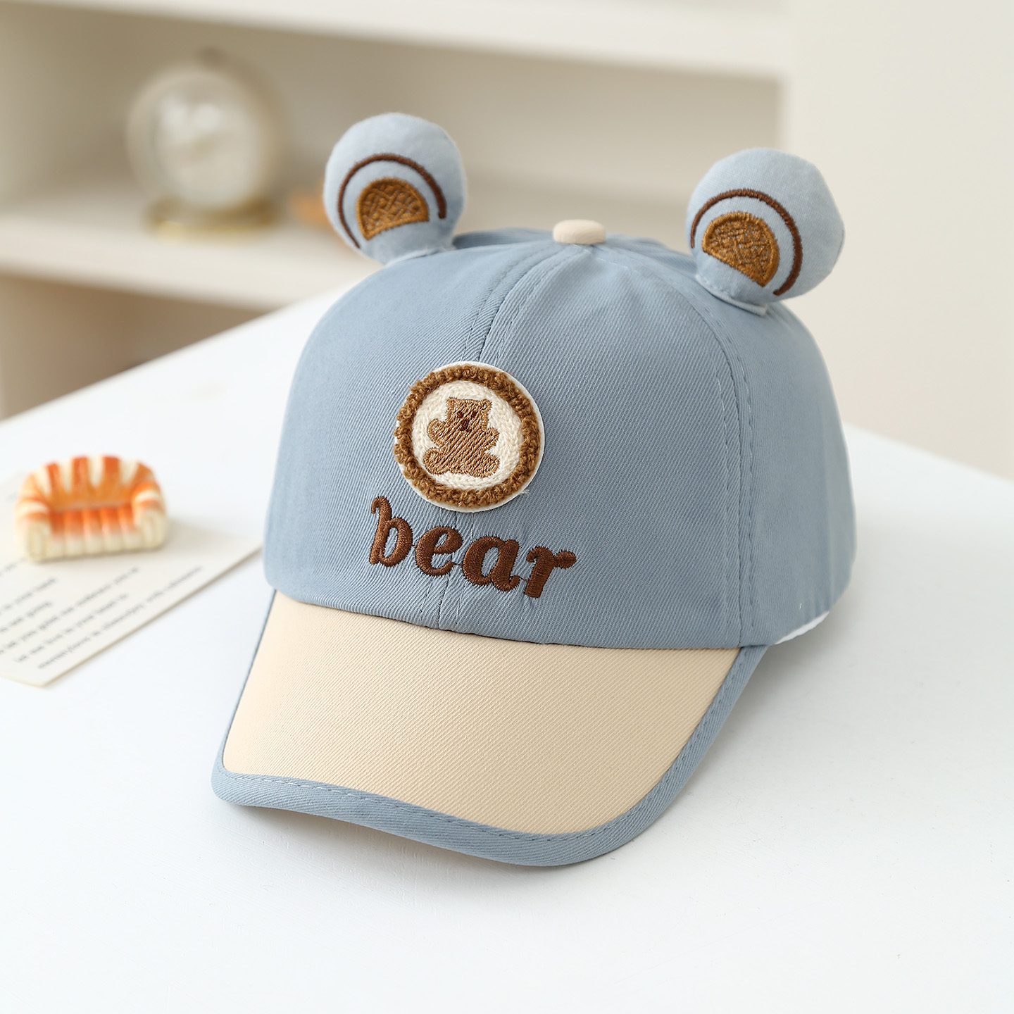 A cute children's baseball cap - Embroidery Hat Machine avaliação e preço